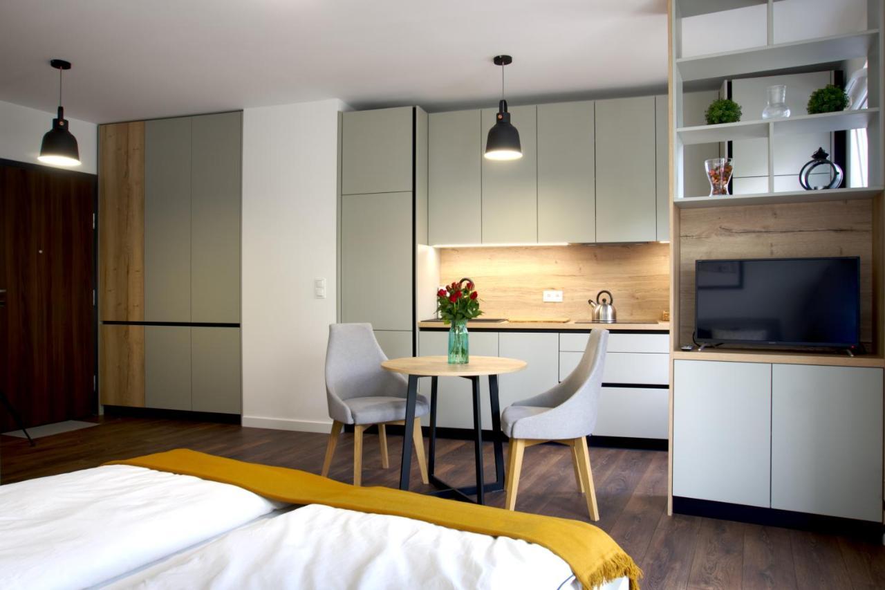 Essence Apartments Sapphire Posen Exterior foto