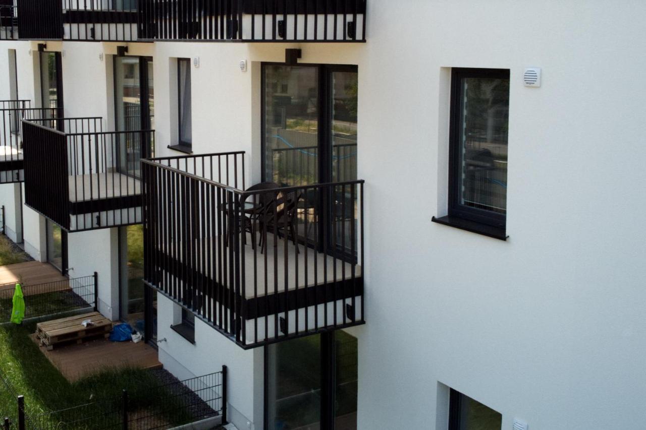 Essence Apartments Sapphire Posen Exterior foto